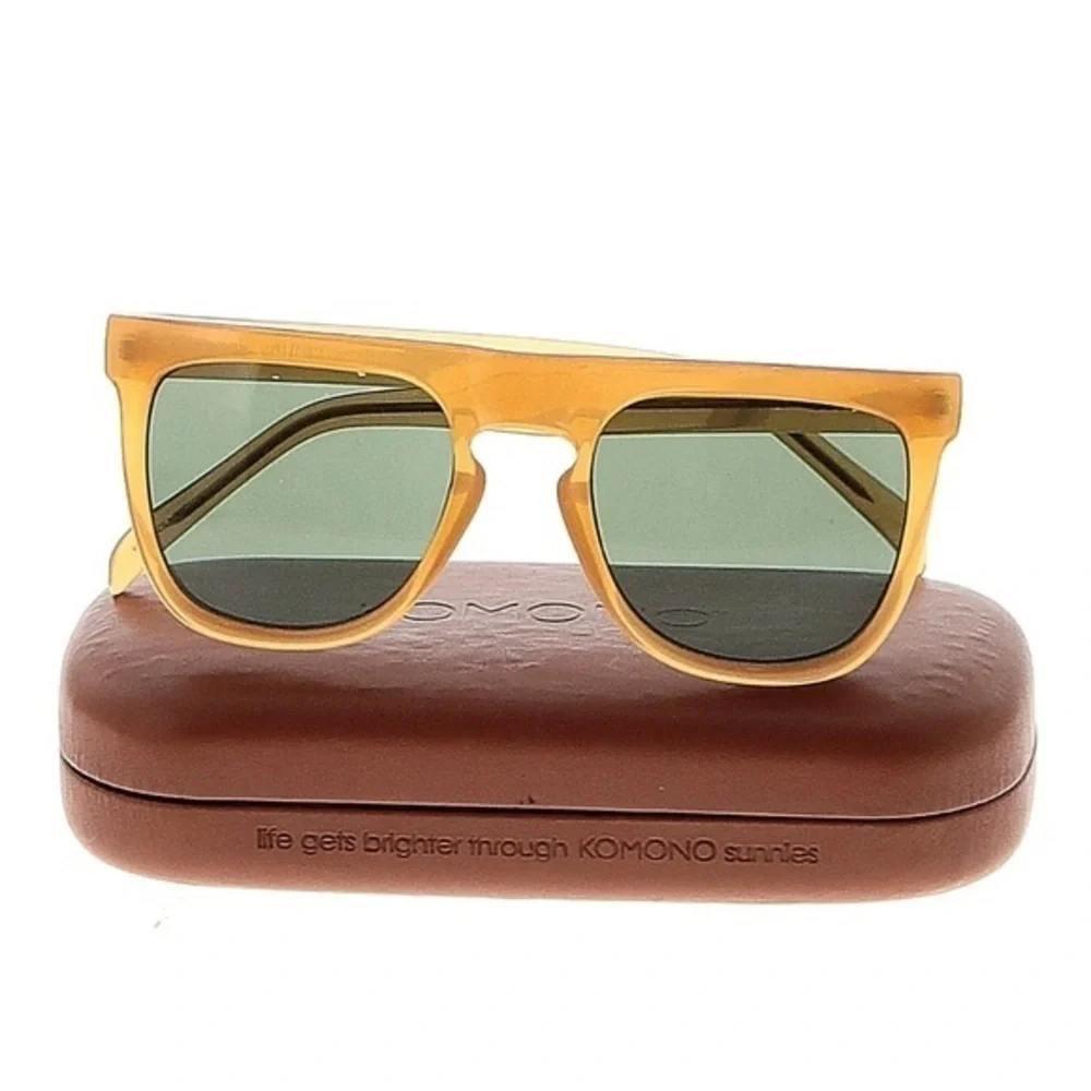 KOMONO Bennet Amber Sunglasses Flat Brow Wayfarer Chunky Frame UV400 NEW